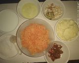 A picture of step 1 of Carrot Halwa/Gajar ka Halwa.