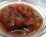A picture of step 1 of Qubaani Apricot ka meetha.