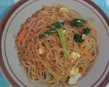Foto langkah ke 6 dari resep Mihun goreng.