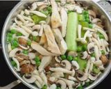 Foto del paso 4 de la receta: Sopa de pollo a la parrilla con fideos