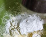 Foto langkah ke 3 dari resep Sagu Keju Topping Basil (Kue kesukaan Eyang Mami).