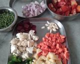 A picture of step 1 of Jhatpat Pavbhaji in Cooker.