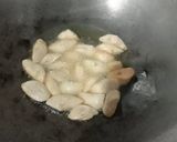 Foto langkah ke 3 dari resep Otak-otak Ikan Tenggiri Goreng.