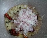 A picture of step 4 of Potato Egg Curry.