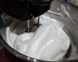 Foto langkah ke 3 dari resep Bolu tape putih telur Super lembut.