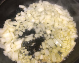 Foto del paso 2 de la receta: 123. Tortellini con salsa de trufa y champiñones (principal pasta)
