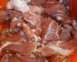 Hình bước làm 1 của món Bò nấu đậu trắng