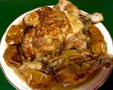 Foto del paso 3 de la receta: Pollo asado en la olla con manzanas y vino tinto