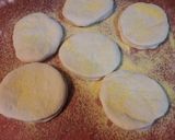 Foto del paso 3 de la receta: English muffins (argentos)
