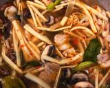 Hình bước làm 2 của món Canh măng Lào
