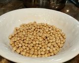 Foto del paso 1 de la receta: Sopa de garbanzos con pollo