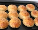 A picture of step 6 of Hamburger buns.