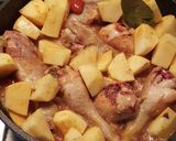 A picture of step 7 of Braised Chicken Thighs with Potatoes.