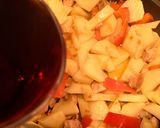Foto del paso 4 de la receta Lomo y patatas en caldo moreno 🐷🥔