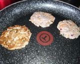 Foto del paso 3 de la receta: Tortitas de atún y zanahoria