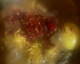 Foto langkah ke 5 dari resep Ayam bumbu kuning pedas tanpa santan.