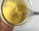 Foto langkah ke 2 dari resep Kopi telur vietnam/frothy egg coffee.