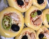 صورة لخطوة 3 من وصفة ميني بيتزا سريعة 😋