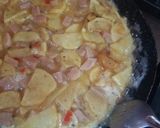 Foto del paso 10 de la receta: Tortilla de papa, jamón y queso espectacular😘