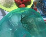 Foto langkah ke 2 dari resep Puding susu stawbery.