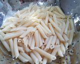 A picture of step 2 of Schezwan Pasta.