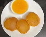 A picture of step 5 of Aamras Poori.