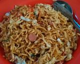 Foto langkah ke 6 dari resep Mi Goreng Jawa.