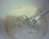 Foto del paso 3 de la receta: Budín con yogurt de pera