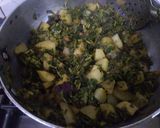 आलू मेथी की सब्जी (aloo methi ki sabzi recipe in Hindi) रेसिपी चरण 3 फोटो