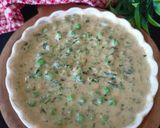 A picture of step 9 of Methi Matar Malai.