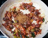 A picture of step 9 of Pichi Potta Chicken (Shredded Chicken Curry).