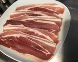 Une image de l'étape 1 de Œufs au bacon à la plancha.