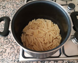 Foto del paso 6 de la receta: Macarrones con longaniza y especias pasta Laybe