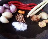 Foto langkah ke 3 dari resep Kerang dara (rebusan bumbu ala kadarnya) 😂.