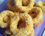 Foto langkah ke 5 dari resep Onion Ring a.k.a bawang bombay goreng kriuk.