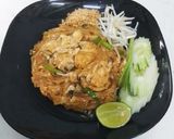A picture of step 6 of Chicken Pad Thai.