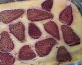 Foto del paso 1 de la receta: Pastel de yogurt y fresas
