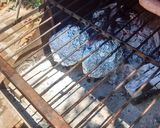 Foto del paso 4 de la receta: Asado a la parrilla de chuletas de chancho a lo linyera con adobo