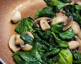 Foto del paso 2 de la receta: Espinacas con garbanzos sabores de mi cocina