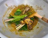 Foto langkah ke 4 dari resep 74. Opor Ayam Telur.