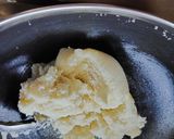 સુજીનાં ગુલાજાંબુ (Sooji gulabjamun recipe in gujarati) રેસીપી સ્ટેપ2ફોટો
