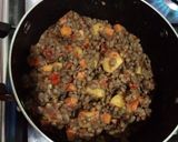 A picture of step 5 of Lentils stew (kamande).