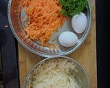 A picture of step 1 of Hash brown potato pancakes.