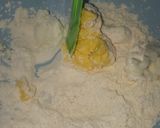 Foto langkah ke 2 dari resep Spiral Curry puff.