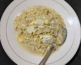 Foto langkah ke 5 dari resep Indomie Goreng 🍜 Nyemek.