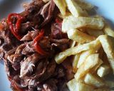 Foto del paso 8 de la receta: Pollo al vino tinto con papas fritas