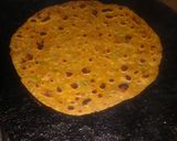 A picture of step 4 of Daal ki roti.