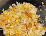 Foto langkah ke 4 dari resep Tumis Jagung Sawi Putih.