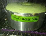 Foto langkah ke 7 dari resep Chiffon Pandan.