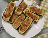 Foto del passaggio 1 della ricetta Barchette di zucchine al tonno